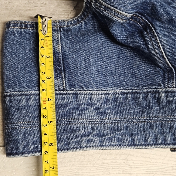 Levi's Daisy Denim Halter Top Size Large Festival Coachella Coquette - Picture 6 of 16